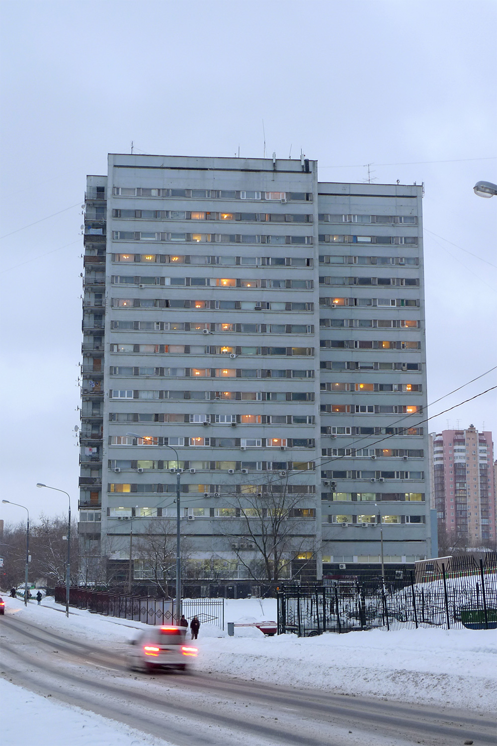 Москва, Кременчугская улица, 9