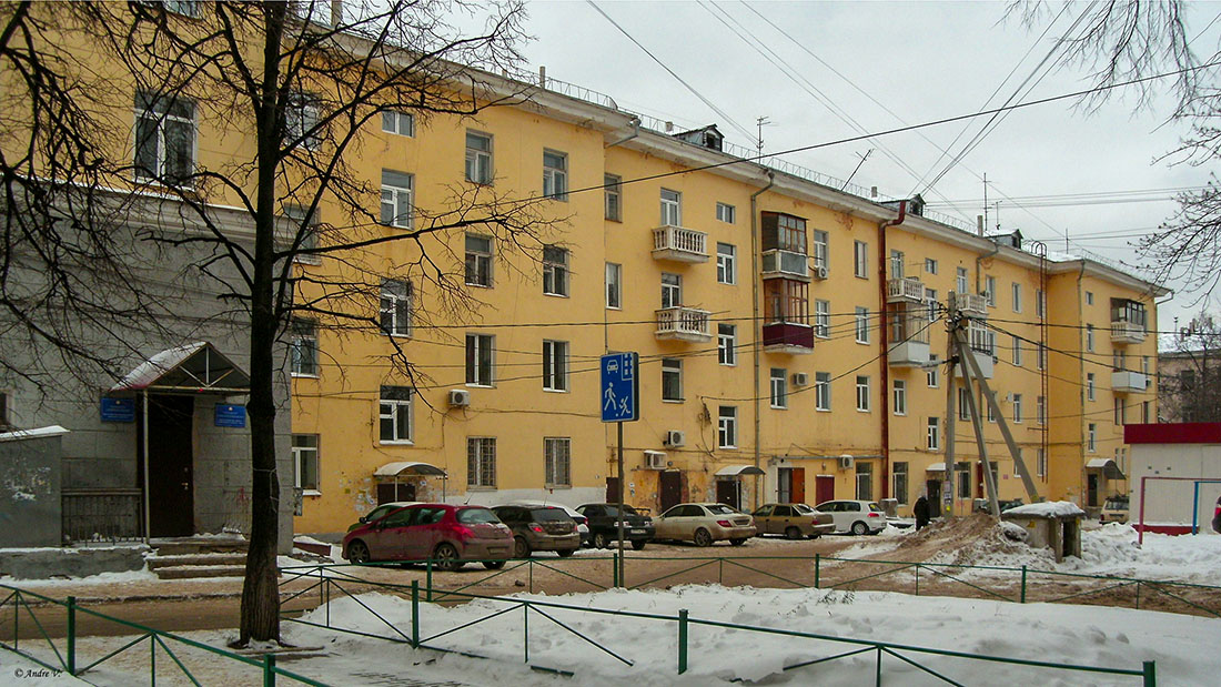 Уфа, Первомайская улица, 26 / Улица Ульяновых, 28