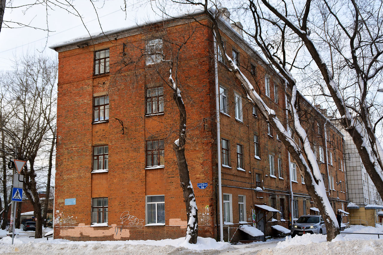 Пермь, Улица Работницы, 3 / улица Лебедева, 16
