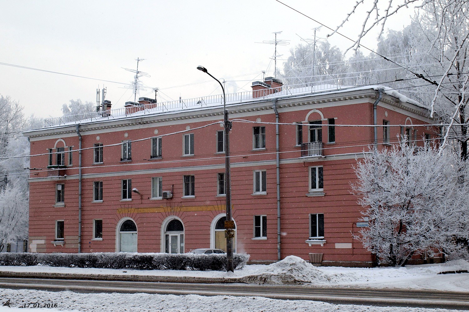 Санкт-Петербург, Шоссе Революции, 51Б