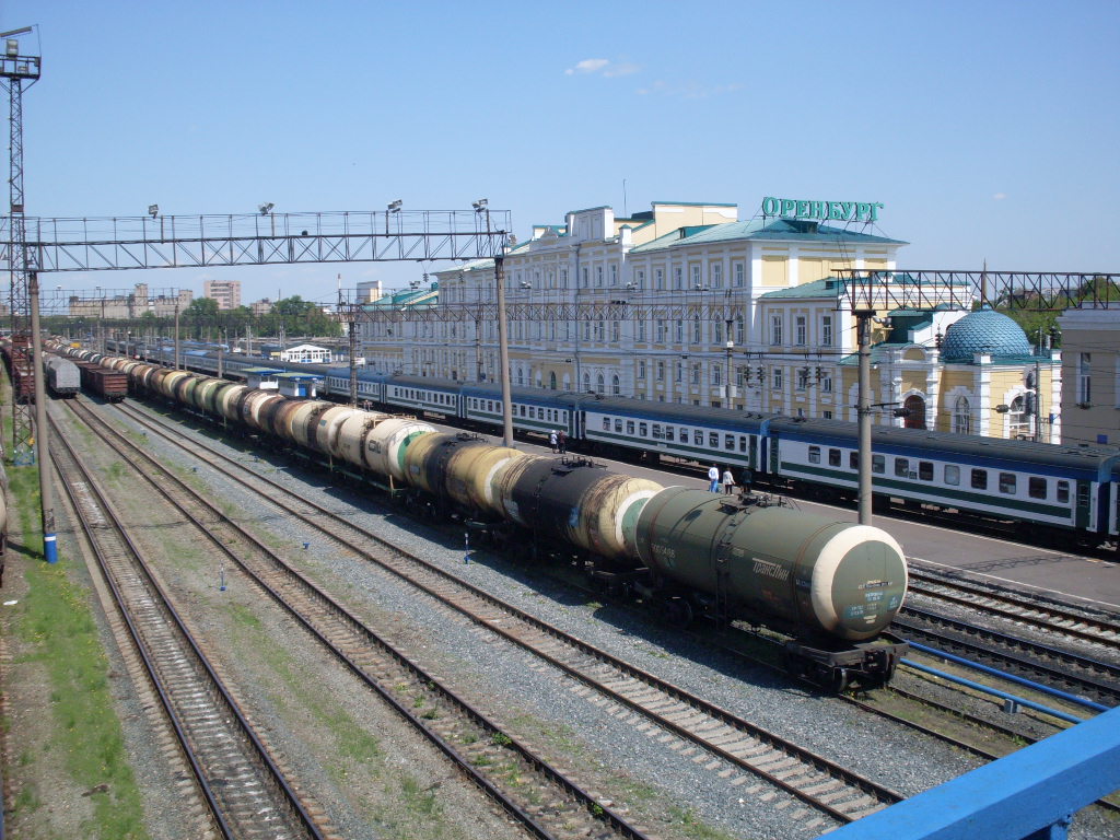 Оренбург, Привокзальная площадь, 1