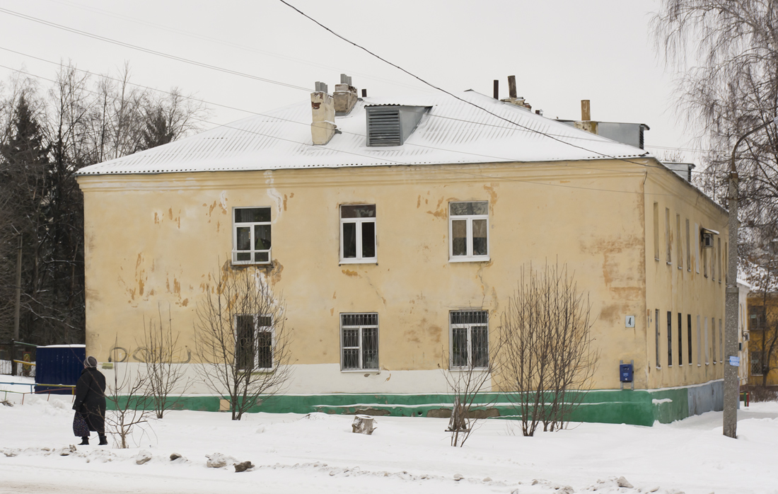 Уфа, Улица Мира, 7/1 / Кольцевая улица, 4