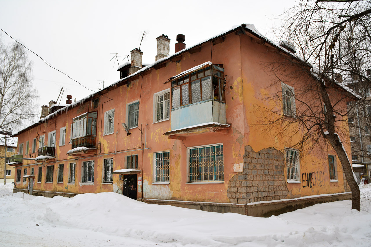 Perm, Улица Машинистов, 25