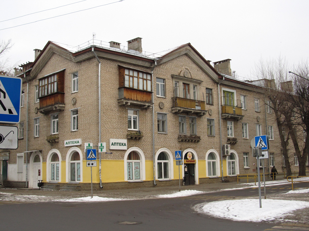 Могилёв, Улица Вавилова, 31 / Улица Циолковского, 6