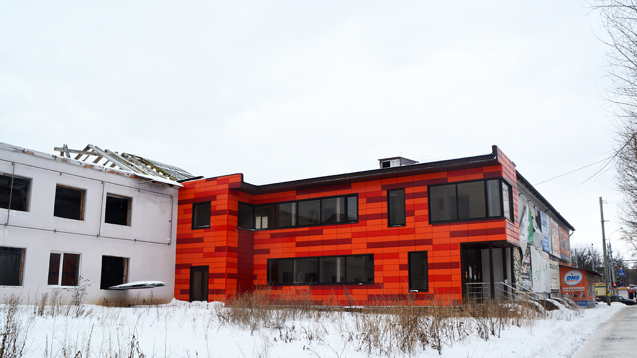 Perm, Улица Куйбышева, 110; Улица Куйбышева, 112 / Улица Чкалова, 40А