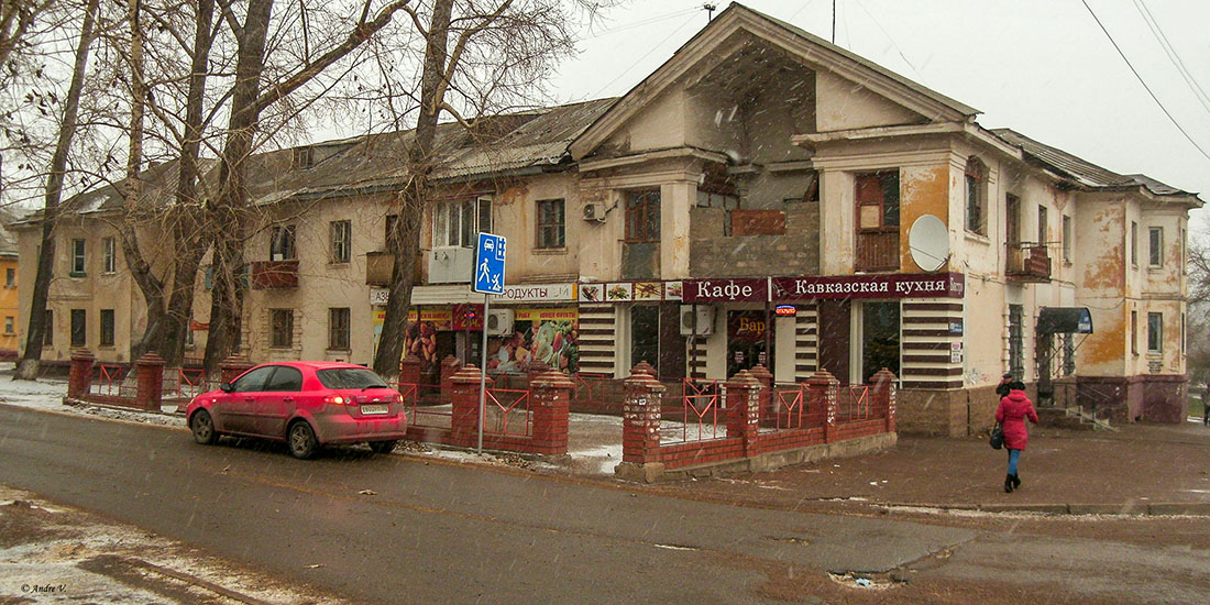 Уфа, Кольцевая улица, 189 / Улица Богдана Хмельницкого, 63