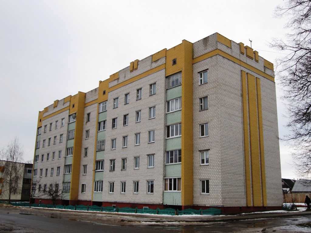 Рогачёв, Улица Кожедуба, 8