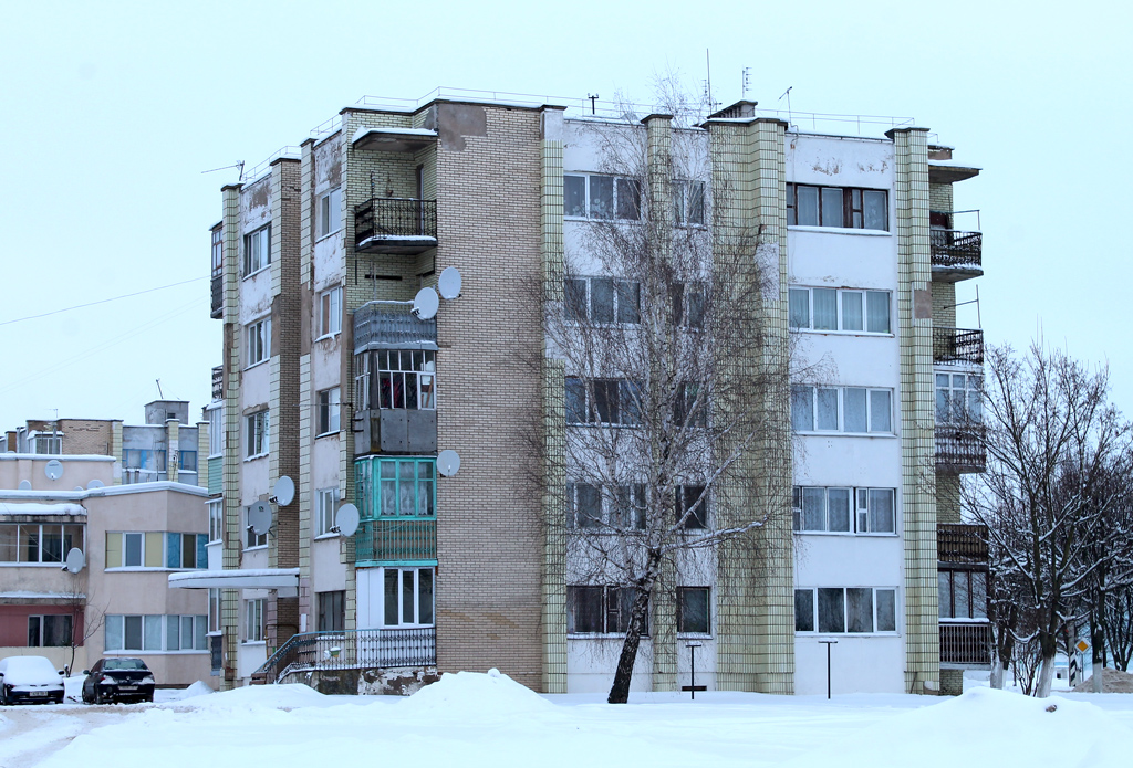 Снов, Улица Ленина, 1