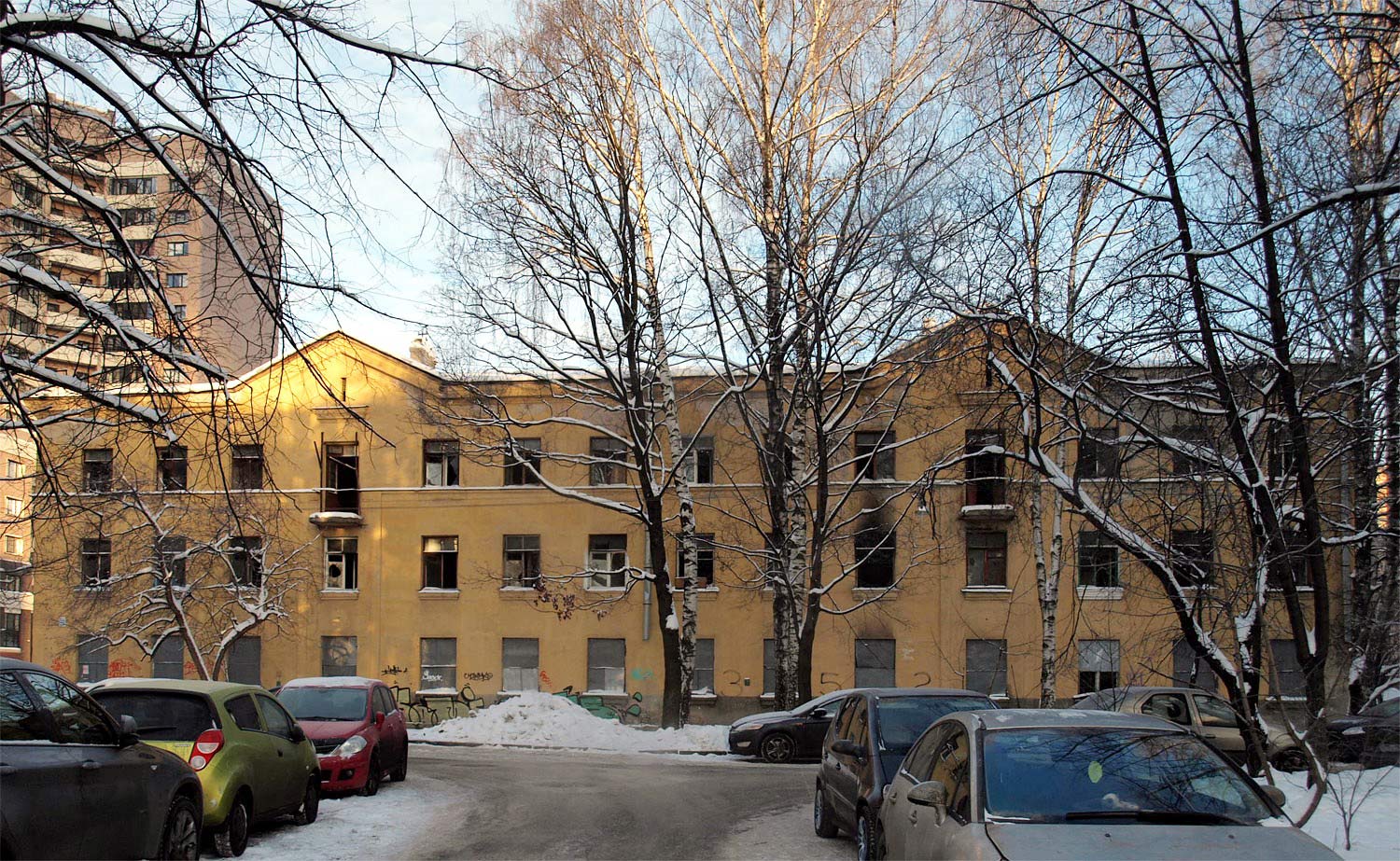 Sankt Petersburg, Шоссе Революции, 12 корп. 8