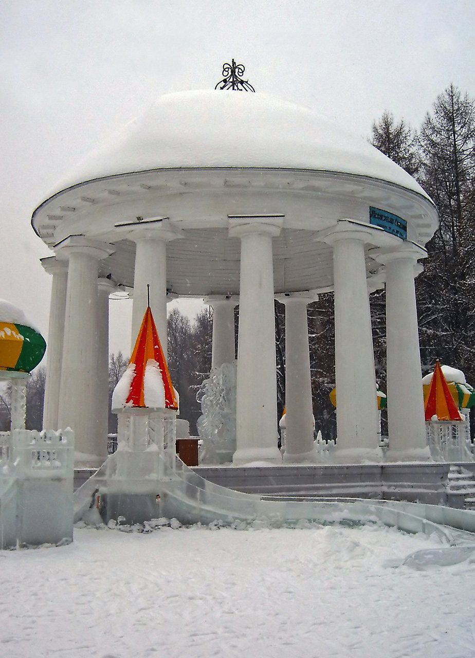 Пермь, Комсомольский проспект, 46Б