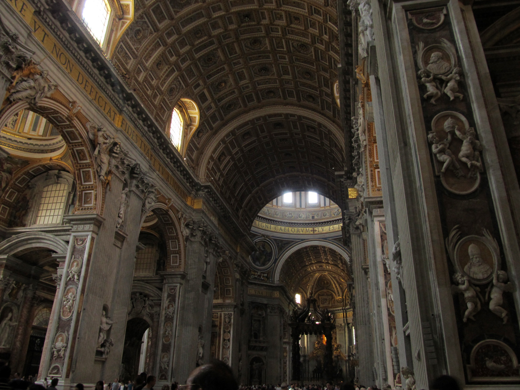 Ватикан, Piazza San Pietro