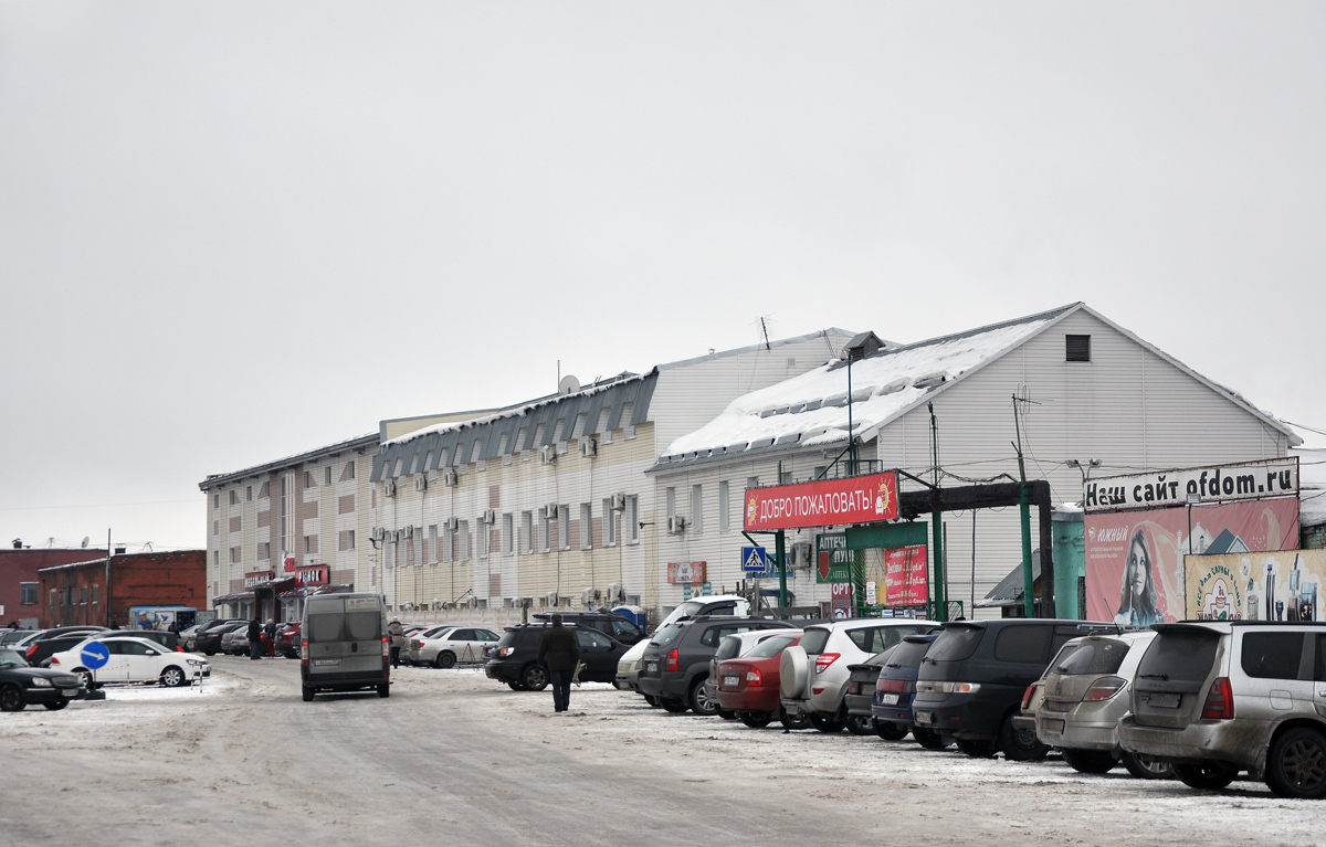Омск, 1-я Путевая улица, 100; 1-я Путевая улица, 100В