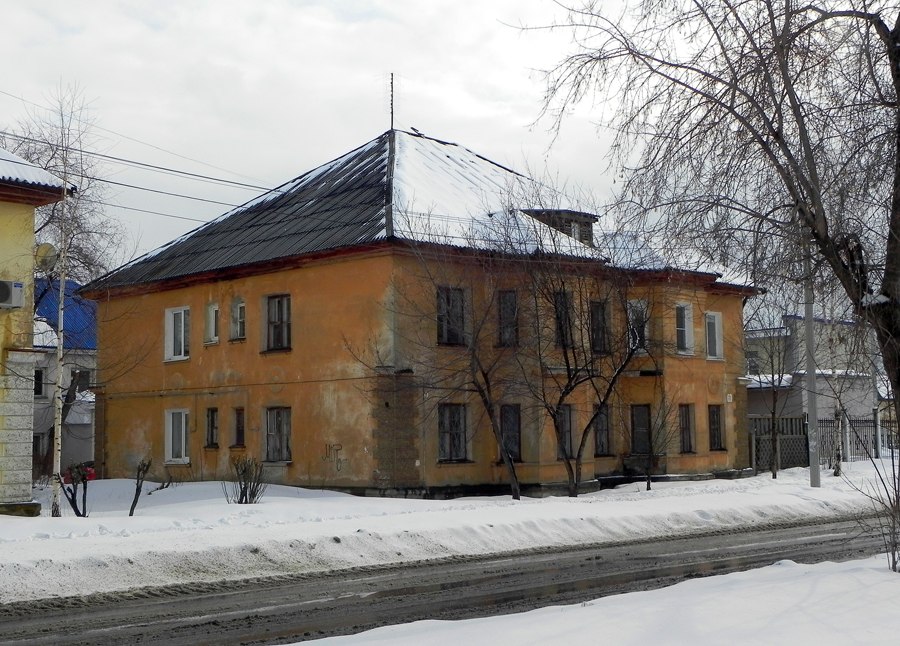 Verkhnyaya Pyshma, Улица Менделеева, 11