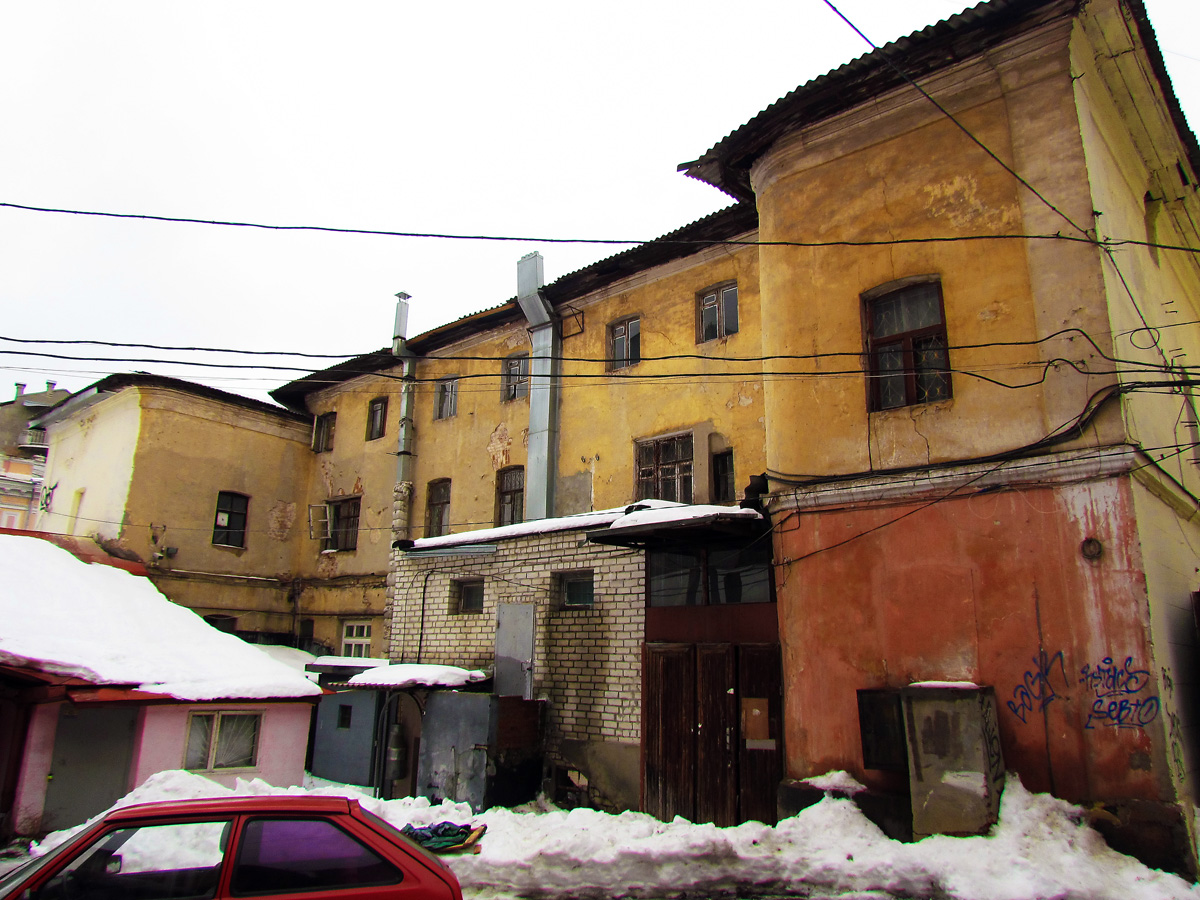 Харьков, Сумская улица, 28 / Улица Скрипника, 2