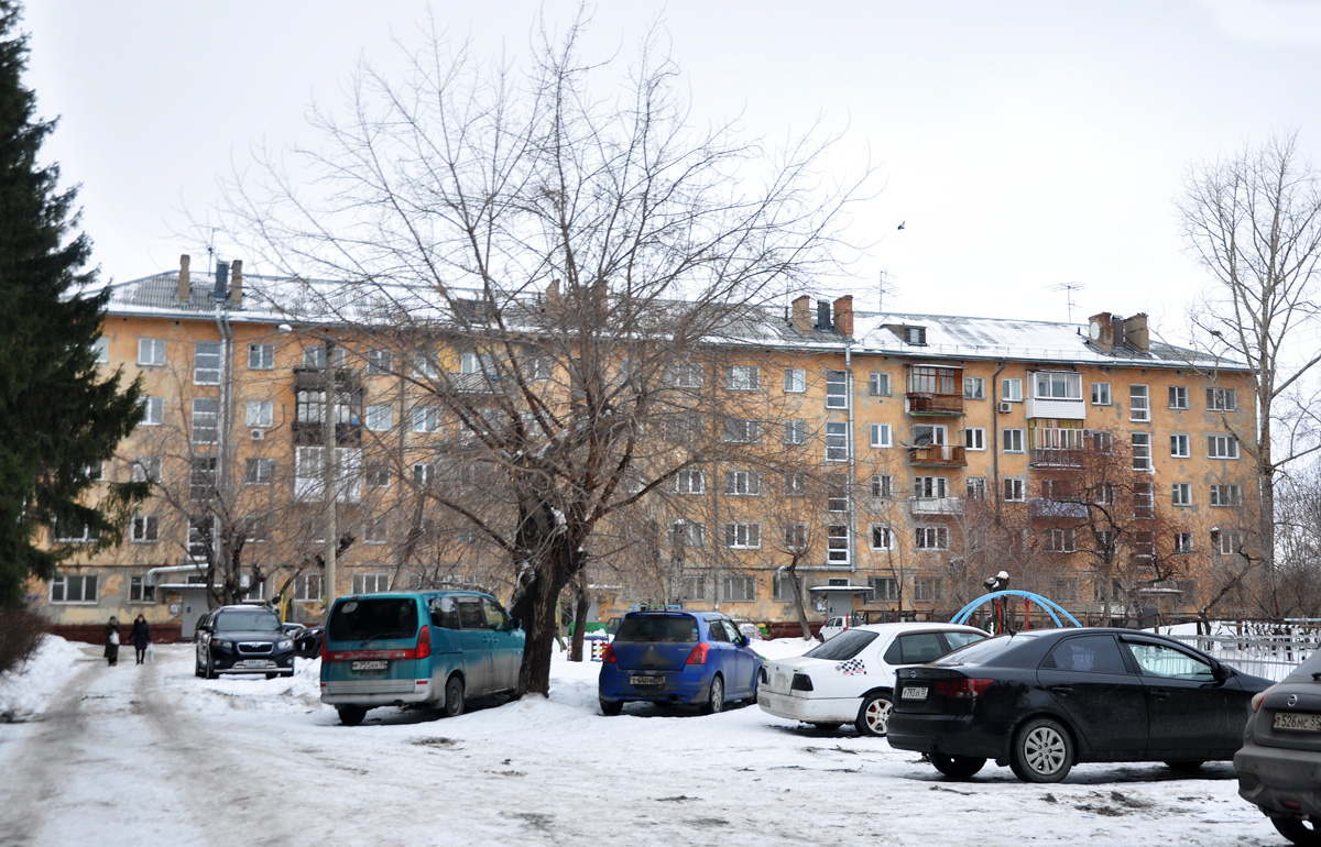 Омск, Иртышская Набережная, 27