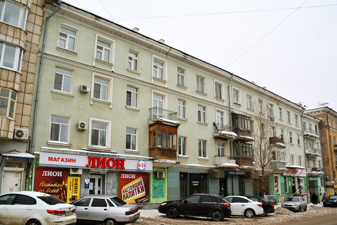 Perm, Улица 25 Октября, 27