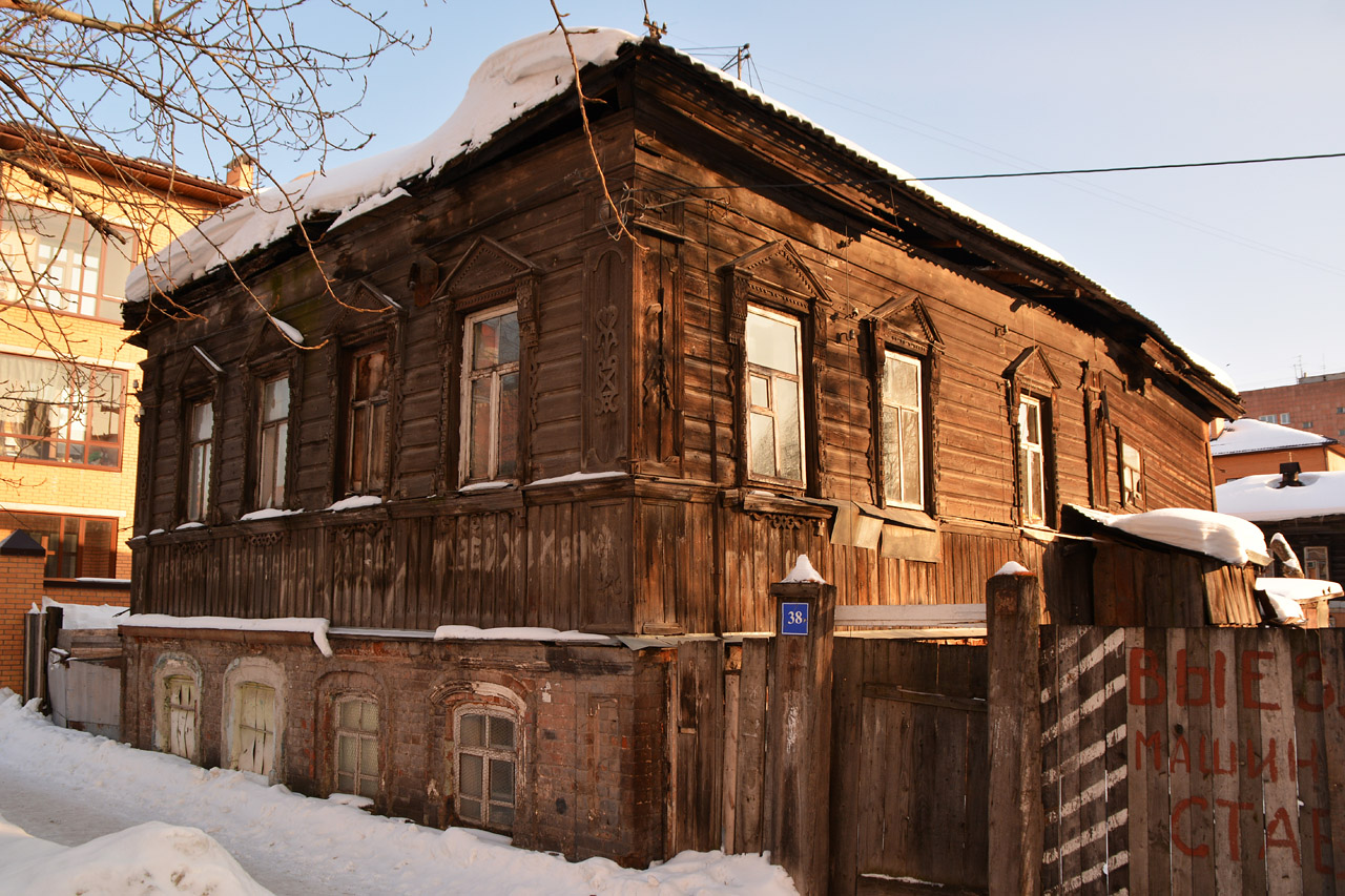 Пермь, Улица Окулова, 38