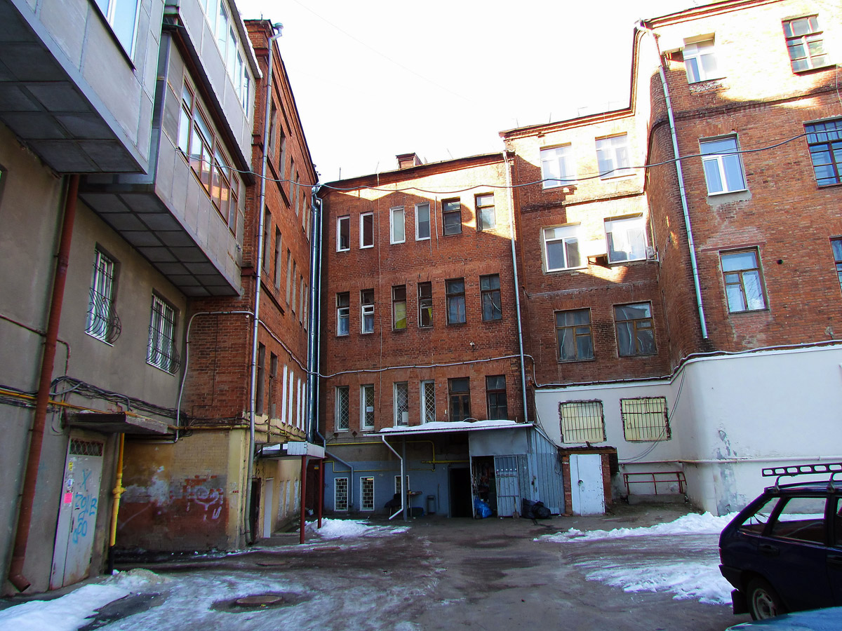 Харьков, Пушкинская улица, 92 / Лермонтовская улица, 1; Пушкинская улица, 92