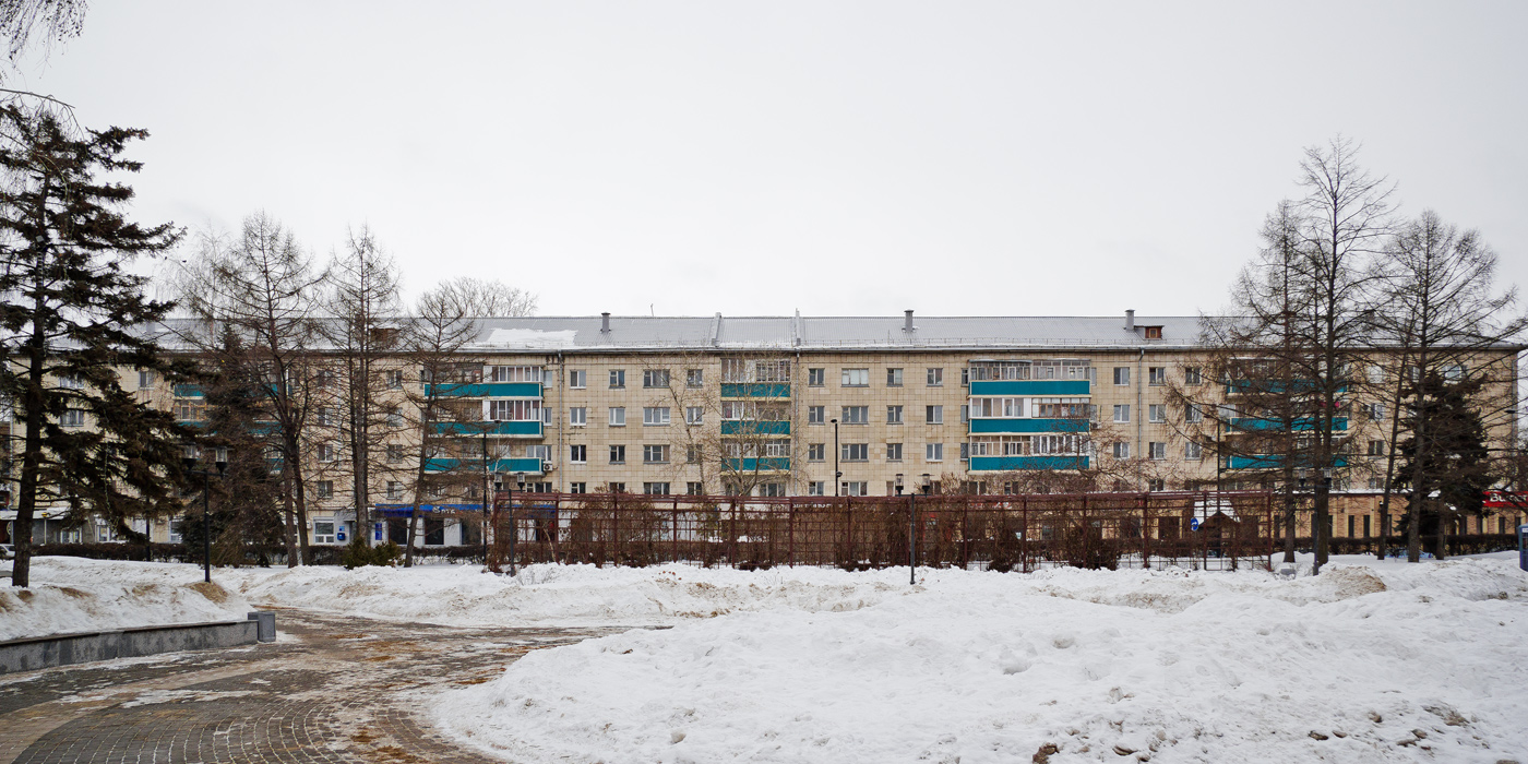 Казань, Улица Академика Губкина, 2; Улица Космонавтов, 1