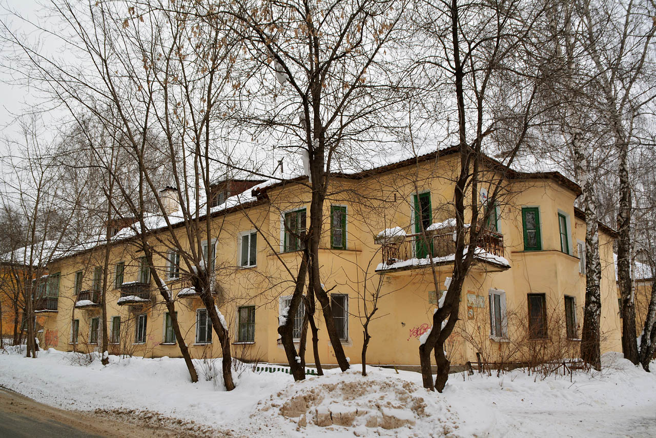 Пермь, Улица Загуменных, 2