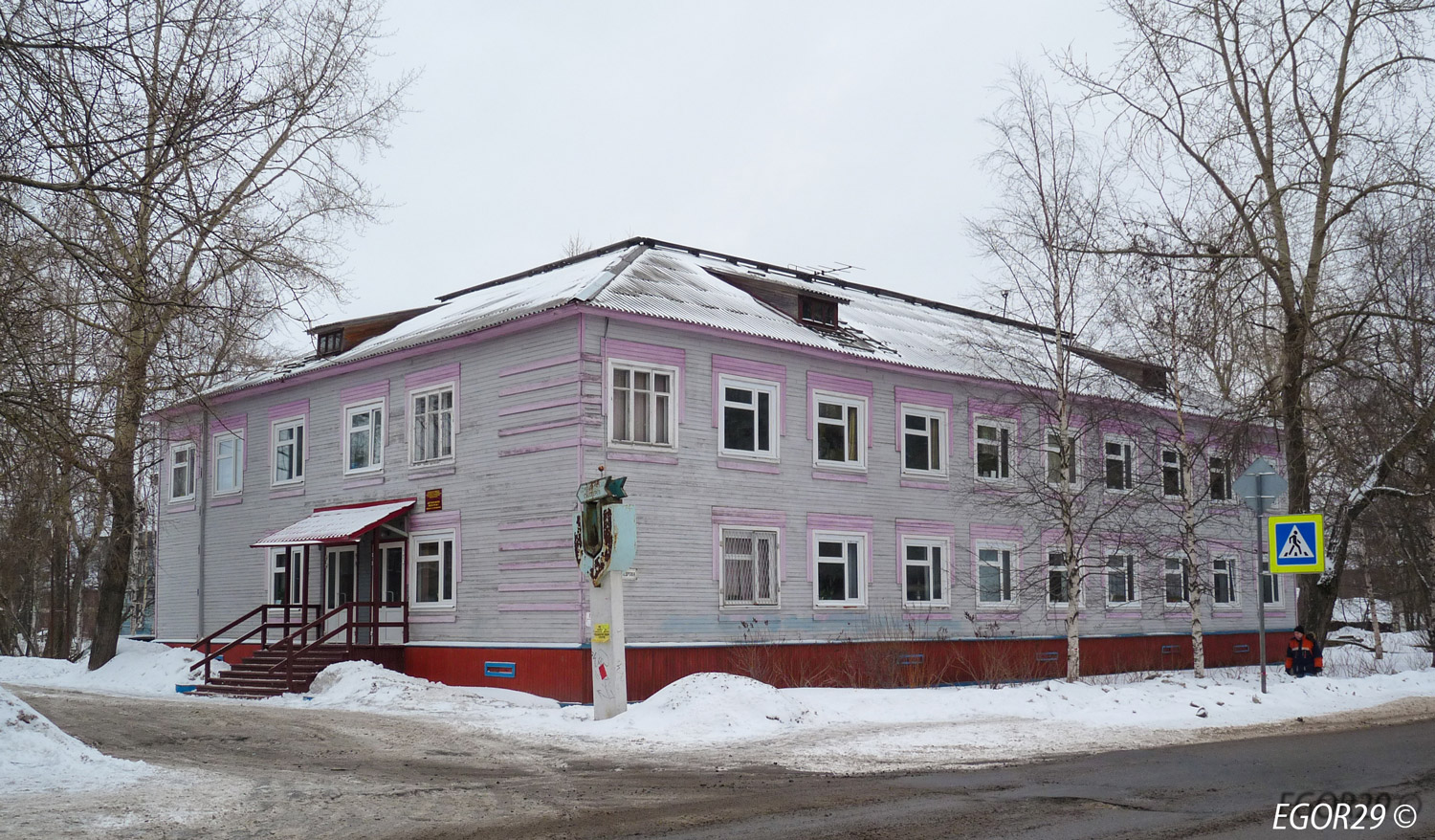 Архангельск, Улица Кедрова, 17 / Улица Гуляева, 114