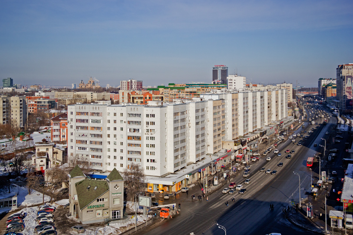 Kazan, Улица Хади Атласи, 28; Улица Вишневского, 16; Улица Вишневского, 14; Улица Вишневского, 12; Улица Вишневского, 10 / Улица Лесгафта, 30