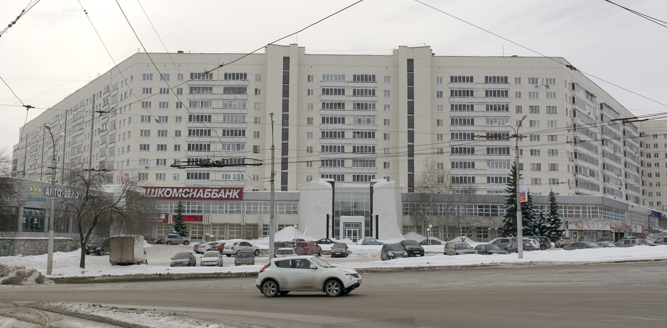 Уфа, Проспект Октября, 180; Проспект Октября, 178