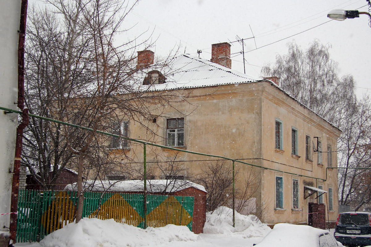 Казань, Улица Зур Урам, 36