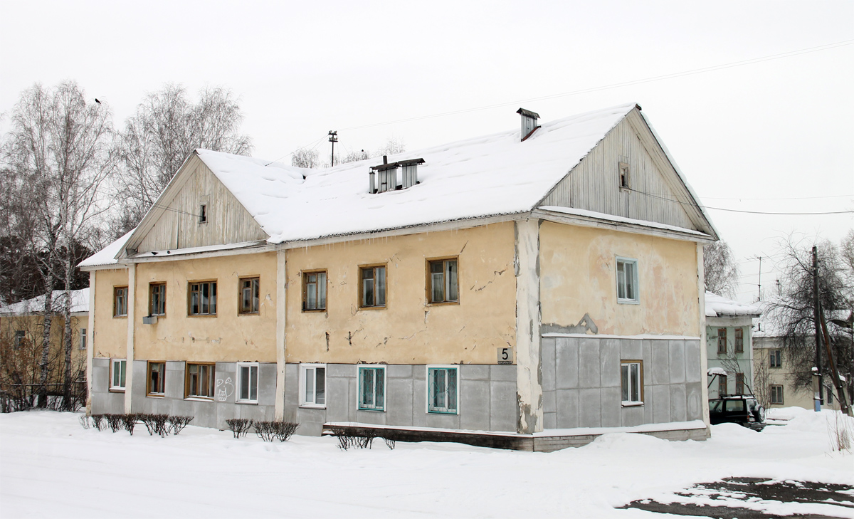 Железногорск, Комсомольская улица, 5