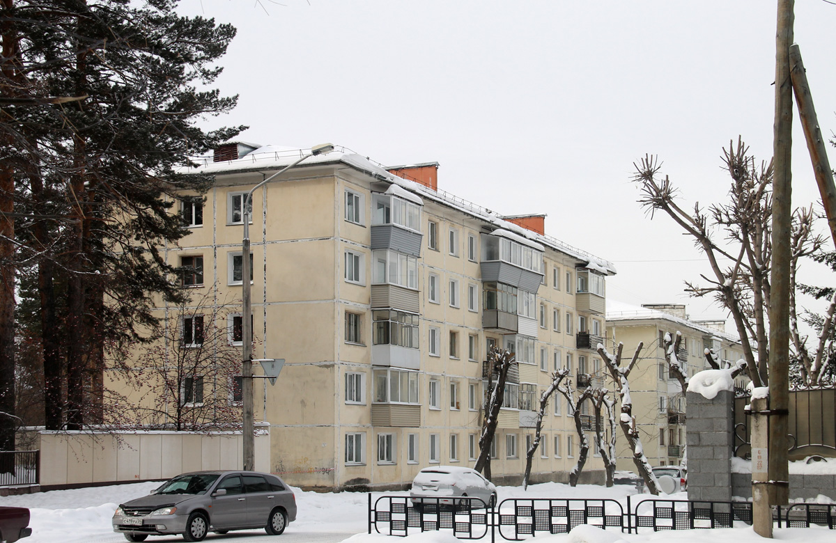 Железногорск, Улица Маяковского, 25