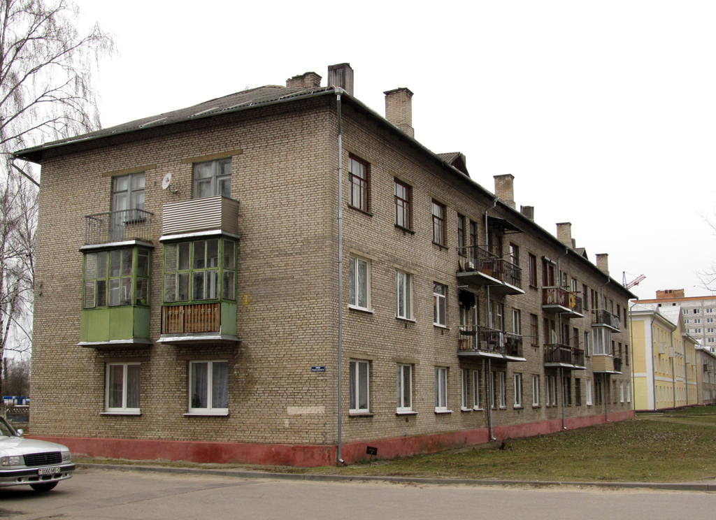 Барановичи, Улица Комарова, 11