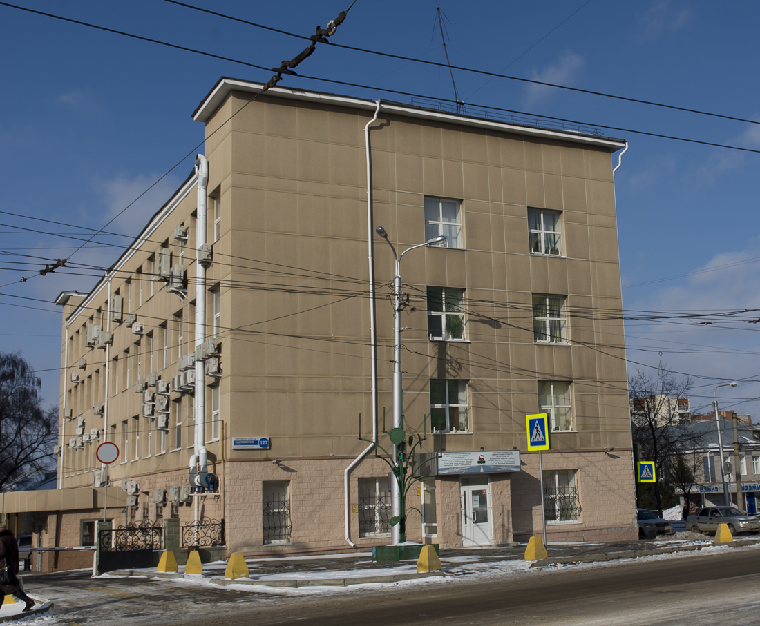 Уфа, Бульвар Ибрагимова, 84 / Улица Пархоменко, 127