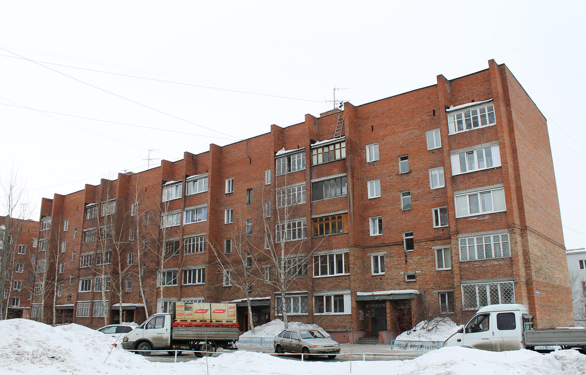 Омск, Улица Алексея Полторацкого, 58