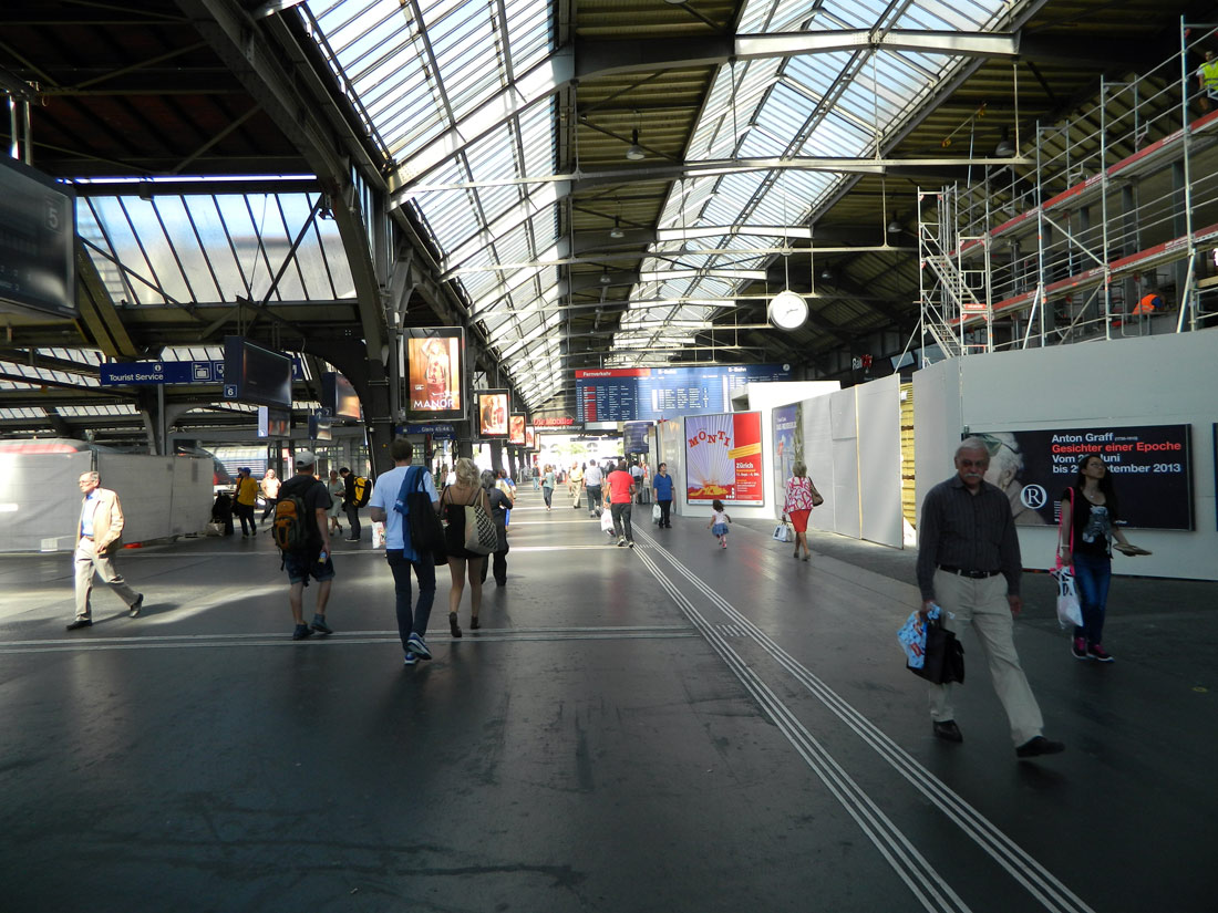 Цюрих, Bahnhofplatz, 15