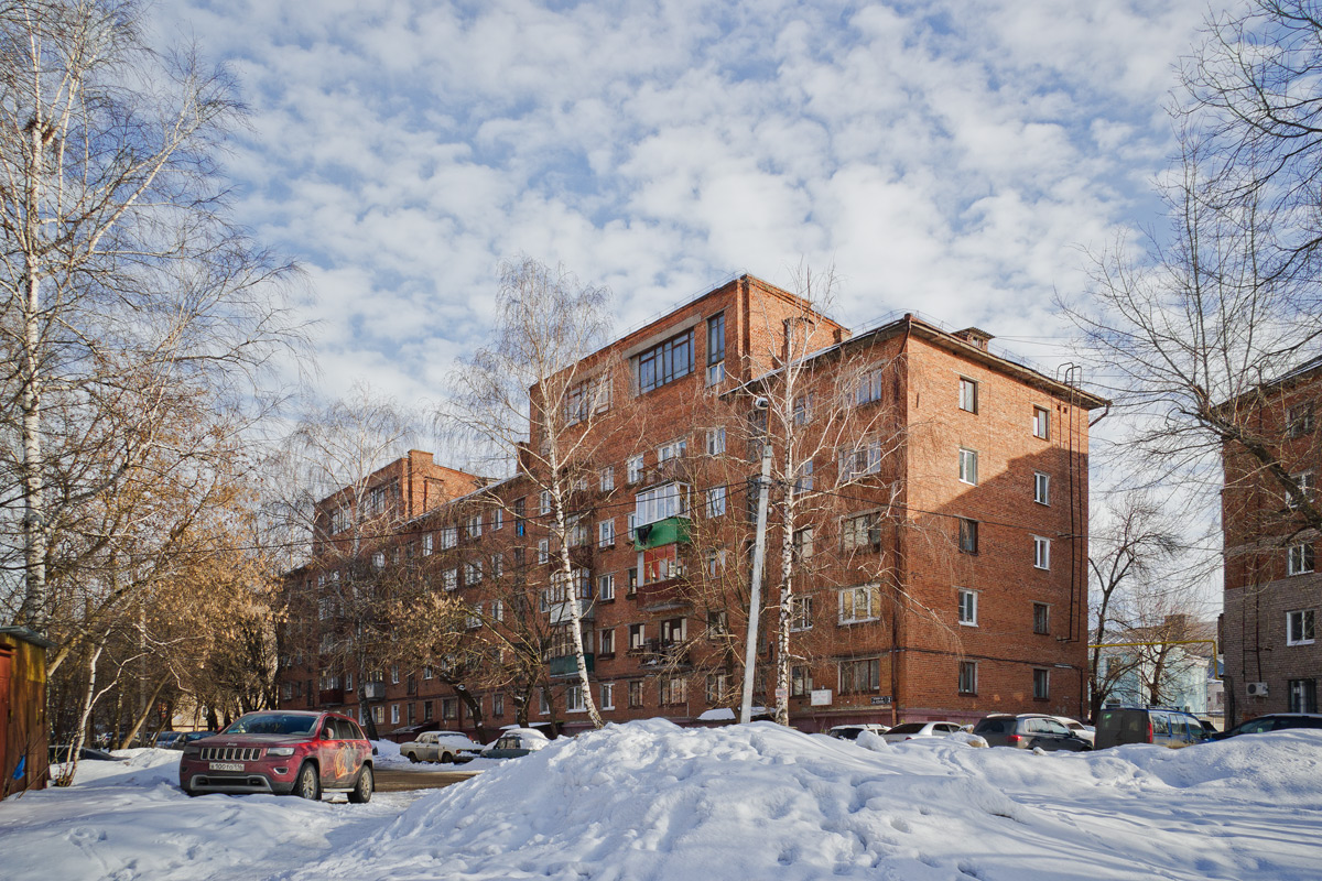 Казань, Улица Александра Попова, 2