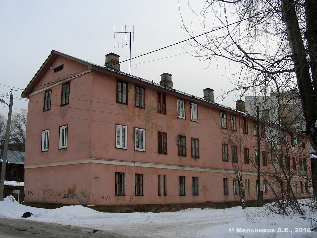 Иваново, Коммунистический переулок, 1 / Союзная улица, 3