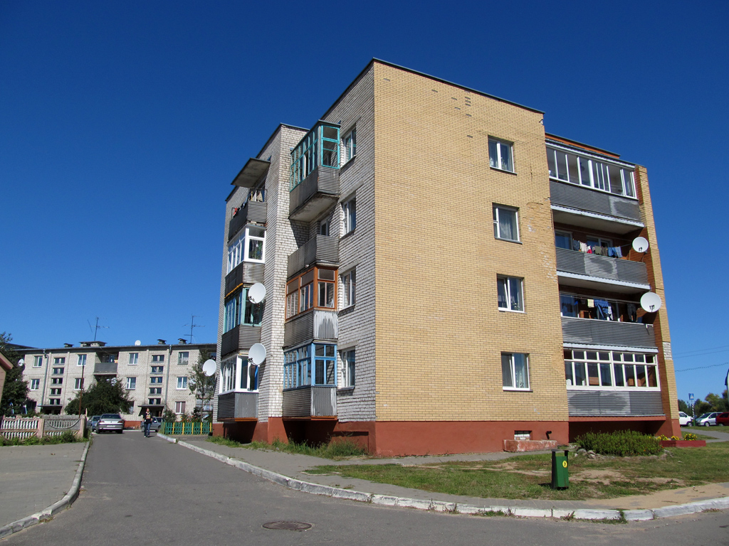 Ивенец, Улица 1 Мая, 5