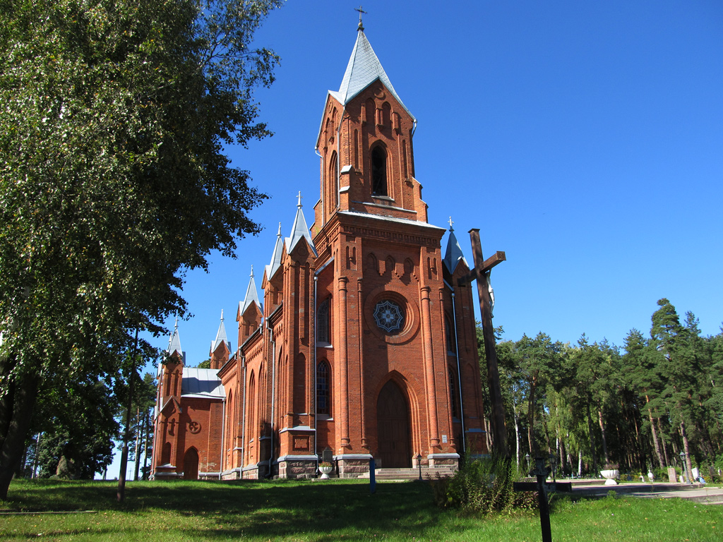 Ивенец, Подлесная улица