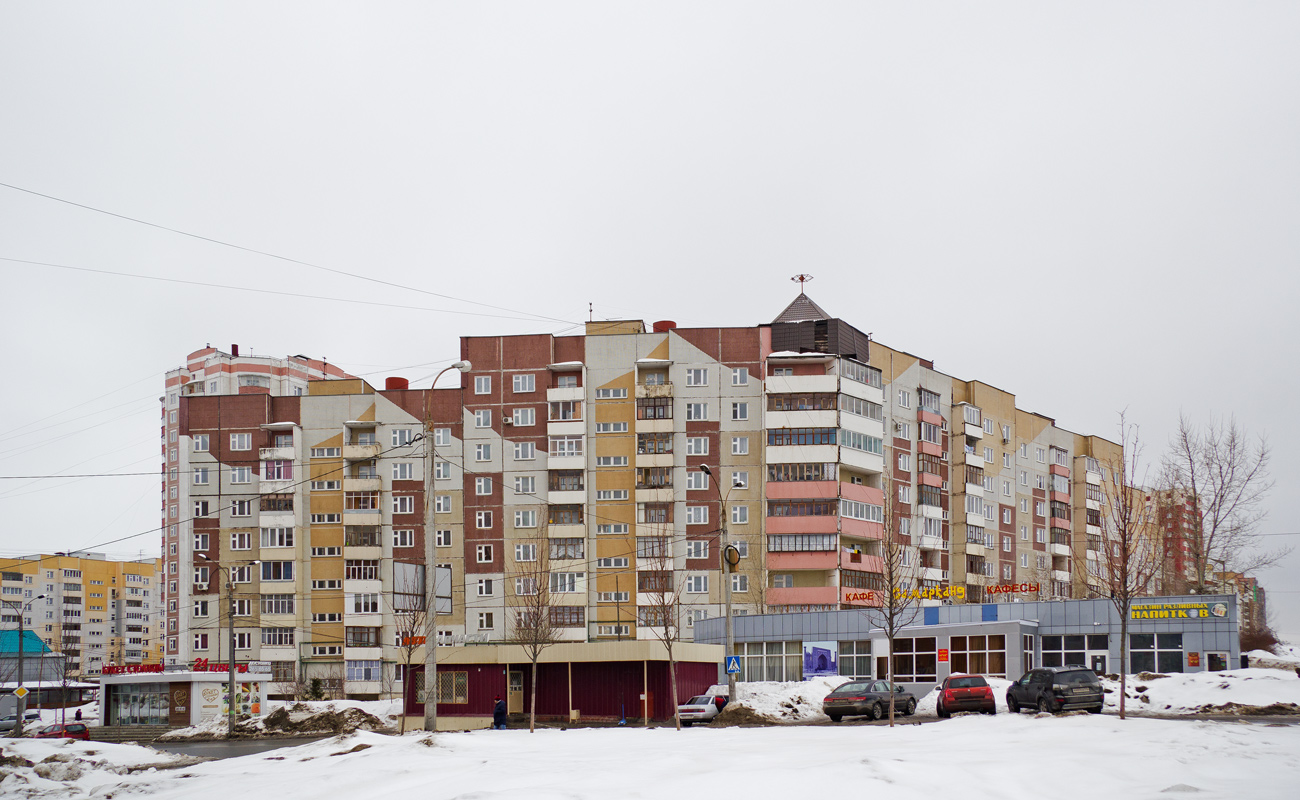 Казань, Проспект Победы, 172 (подъезды 3-8)