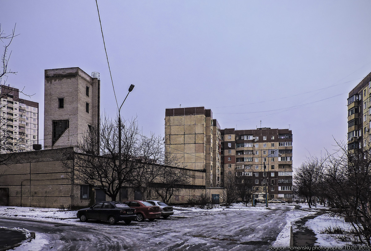 Кривой Рог, Микрорайон Индустриальный, 75; Микрорайон Индустриальный, ?