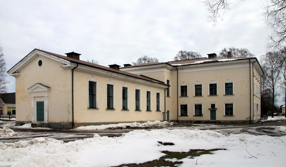Пюсси, Kooli, 5