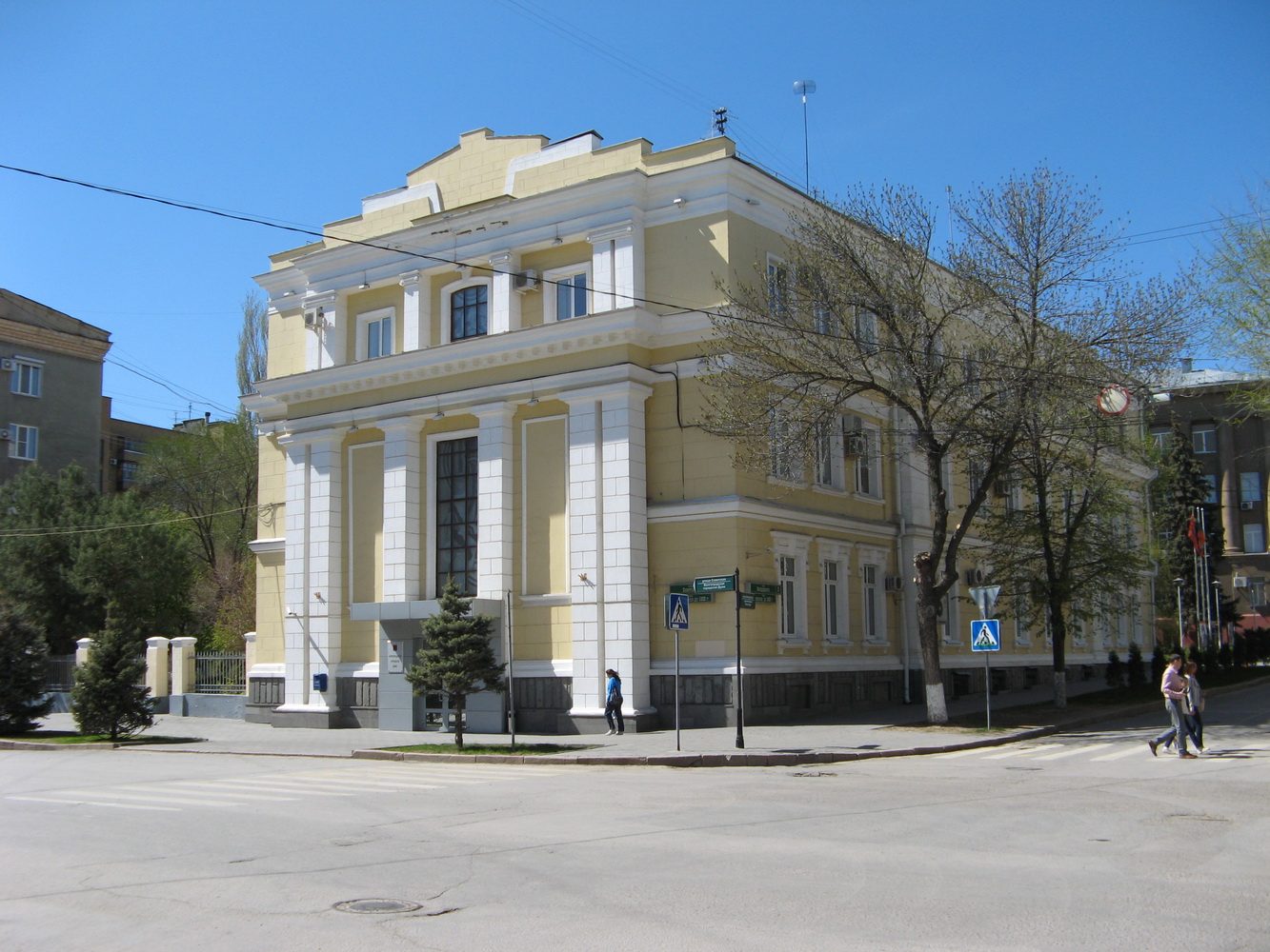 Волгоград, Советская улица, 9