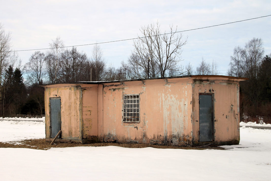 Пюсси, Raudtee, 37