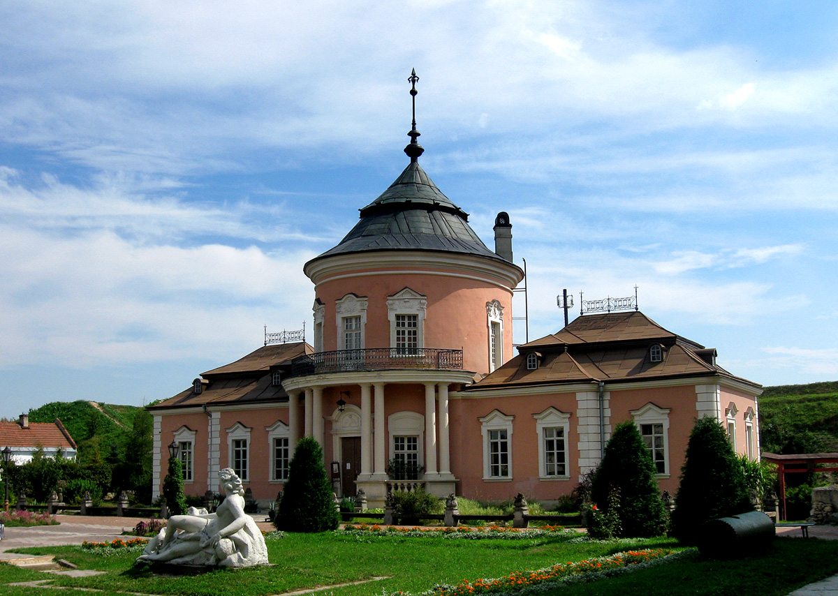 Золочев, Тернопольская улица, 4