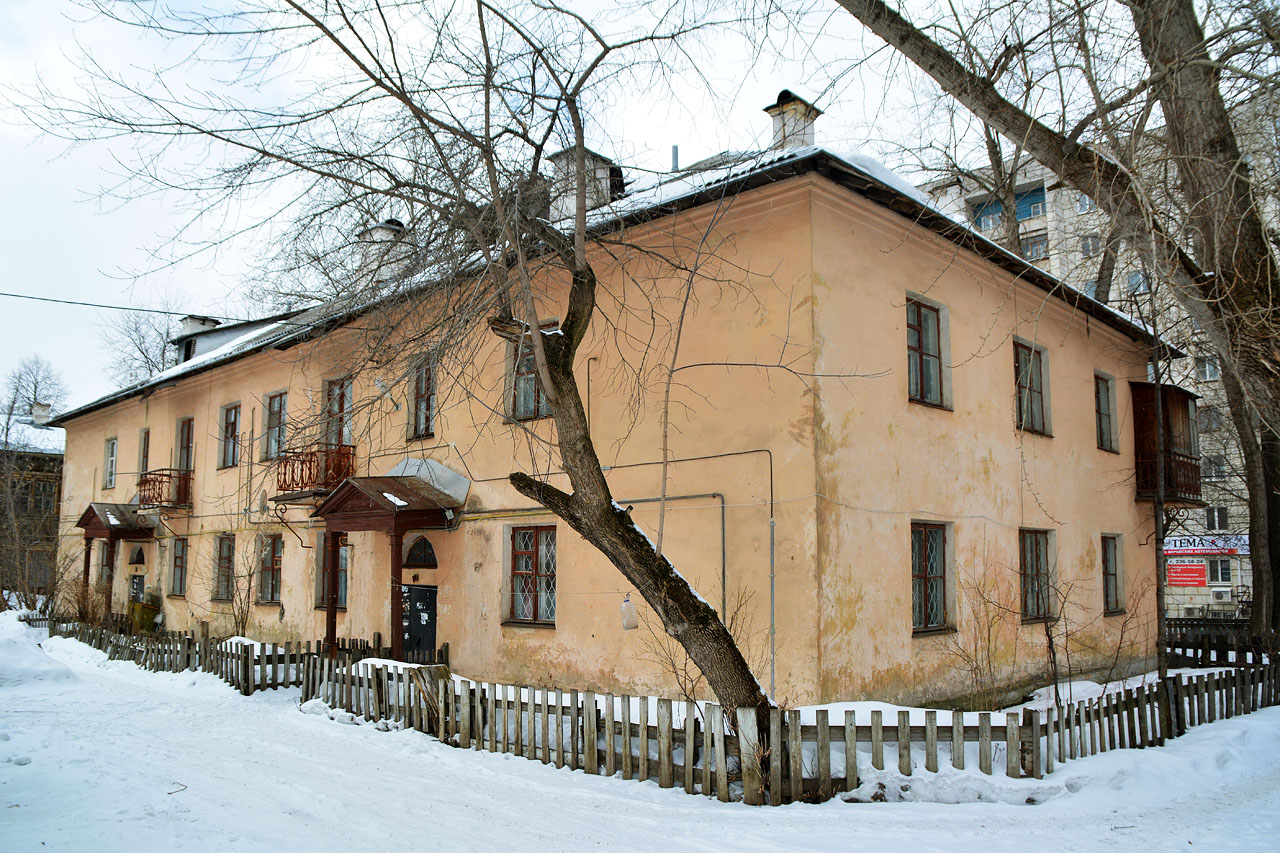 Пермь, Улица Луначарского, 99/8