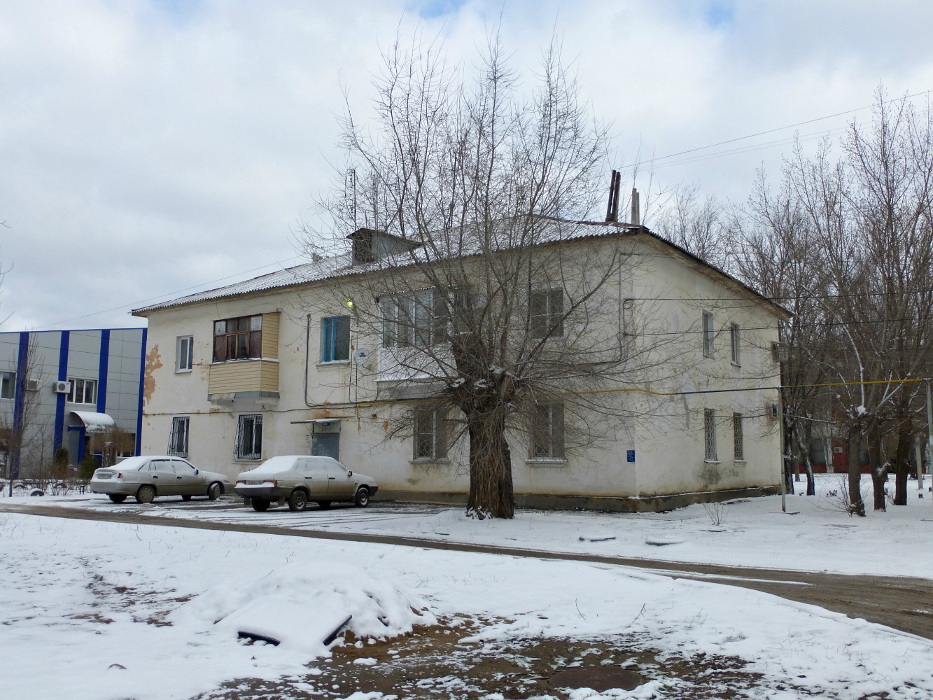 Волжский, Улица Горького, 12 Волжский, Улица Горького, 12