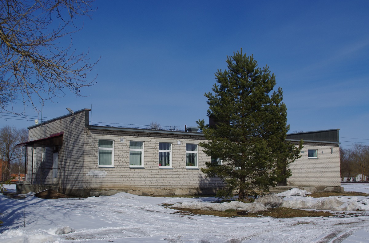Кивиыли, Jaama, 2