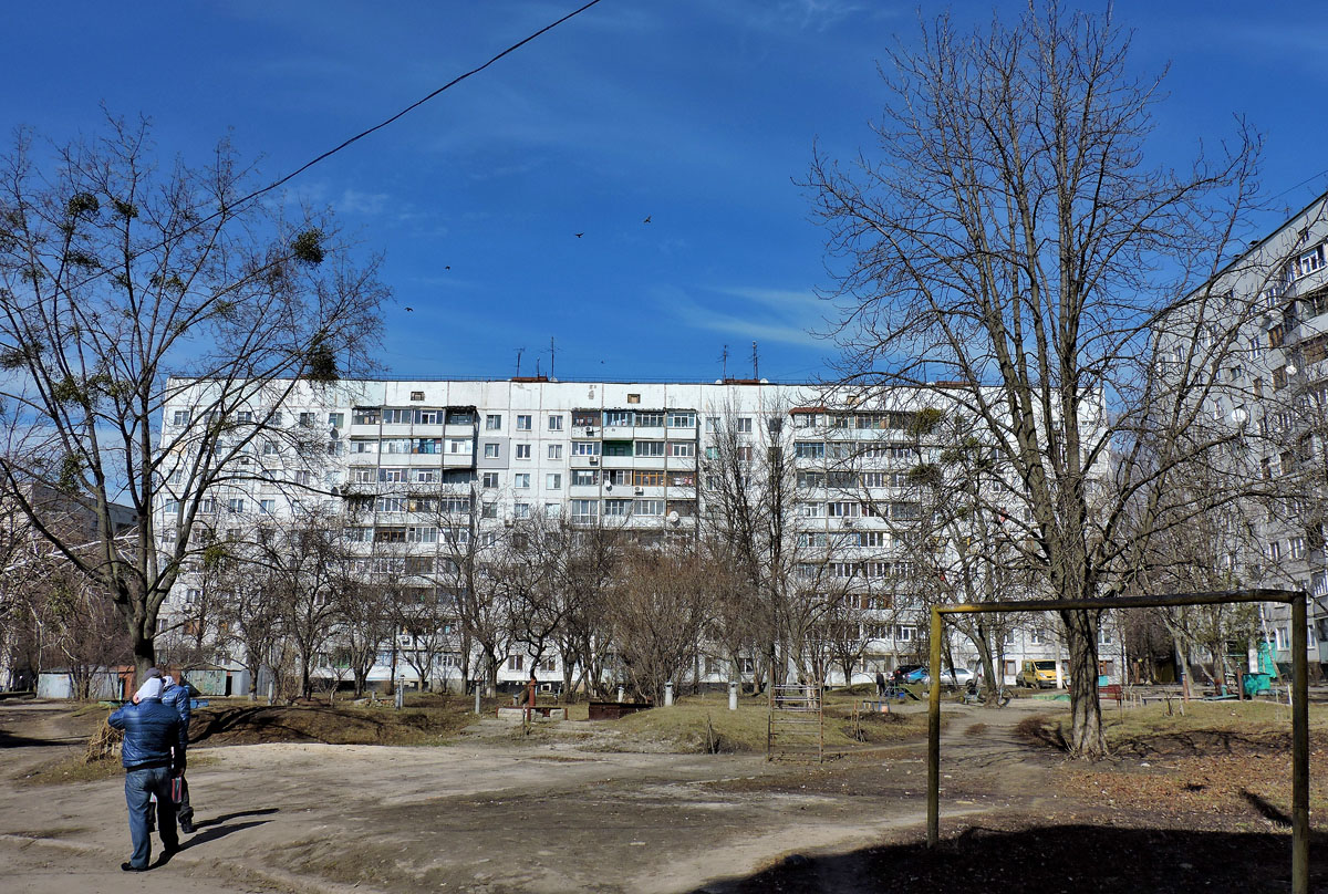 Харьков, Улица Гвардейцев-Широнинцев, 13