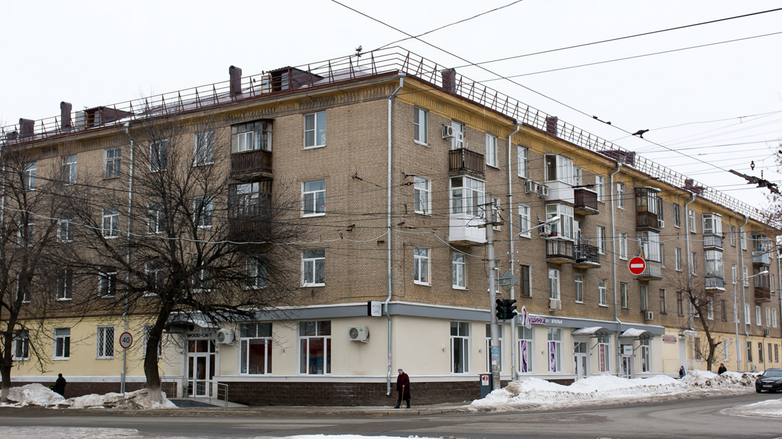 Уфа, Улица Космонавтов, 7 / Улица Матвея Пинского, 14