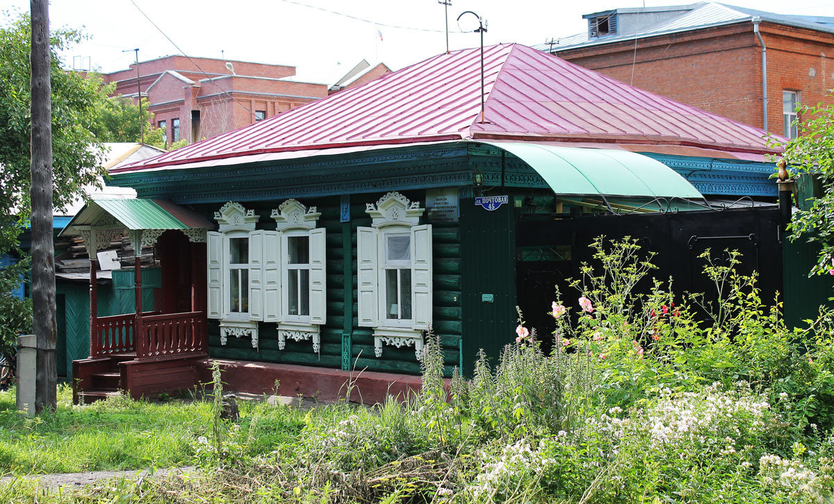 Омск, Почтовая улица, 45. Резные орнаменты (кроме наличников)